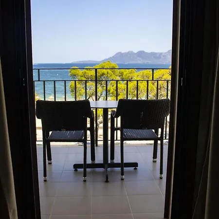 Hoposa Uyal 4 Sup Hotel 4*