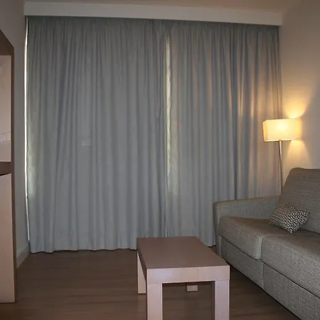 Hoposa Uyal 4 Sup Hotel 4*