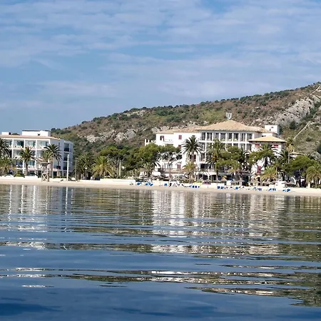 Hoposa Uyal 4 Sup Hotel 4*